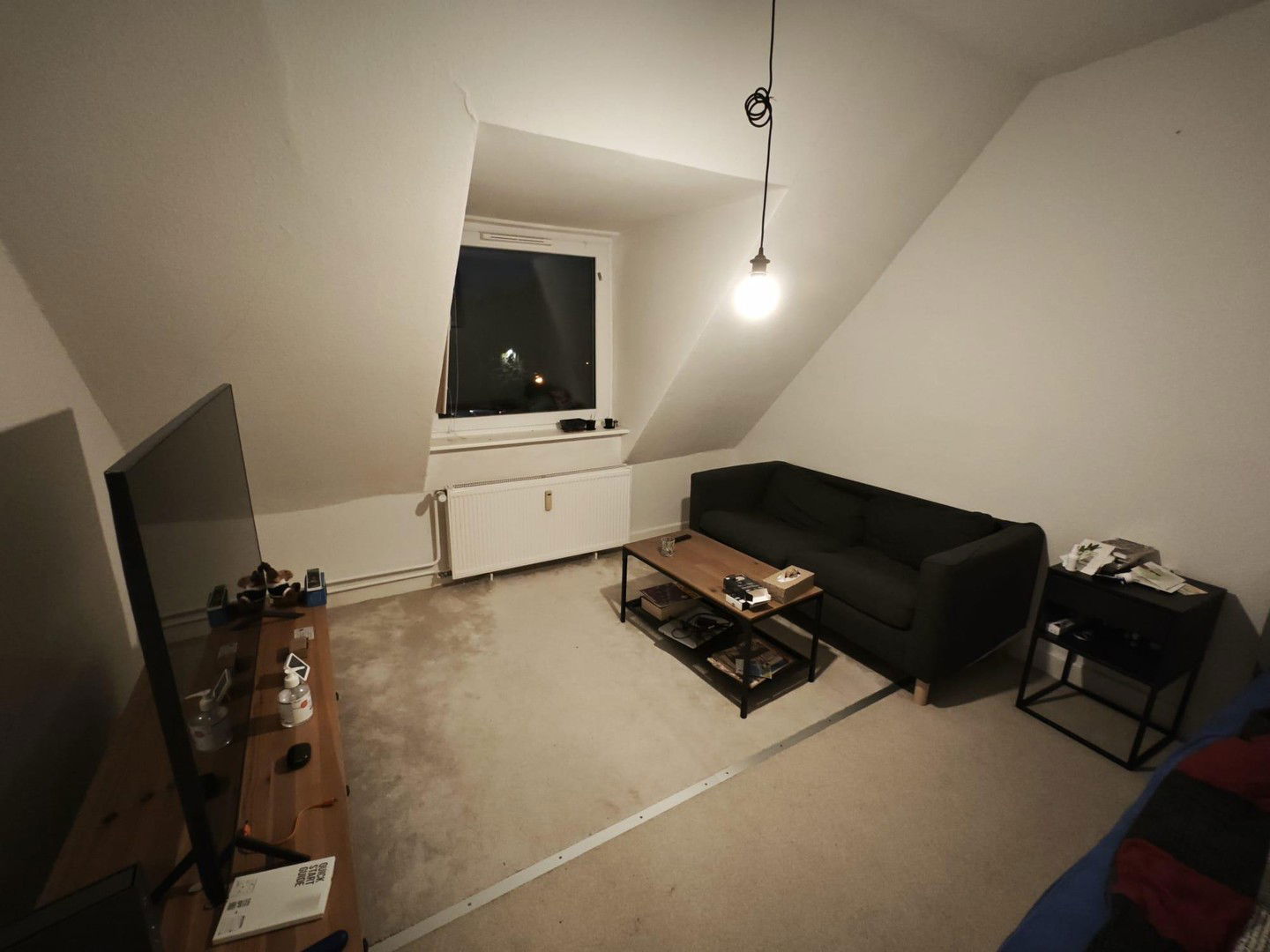 Wohnung zur Miete 400 € 2 Zimmer 40 m²<br/>Wohnfläche 4.<br/>Geschoss 01.02.2025<br/>Verfügbarkeit Geniner Straße 52 Hüxter- / Mühlentor / Gärtnergasse Lübeck 23560