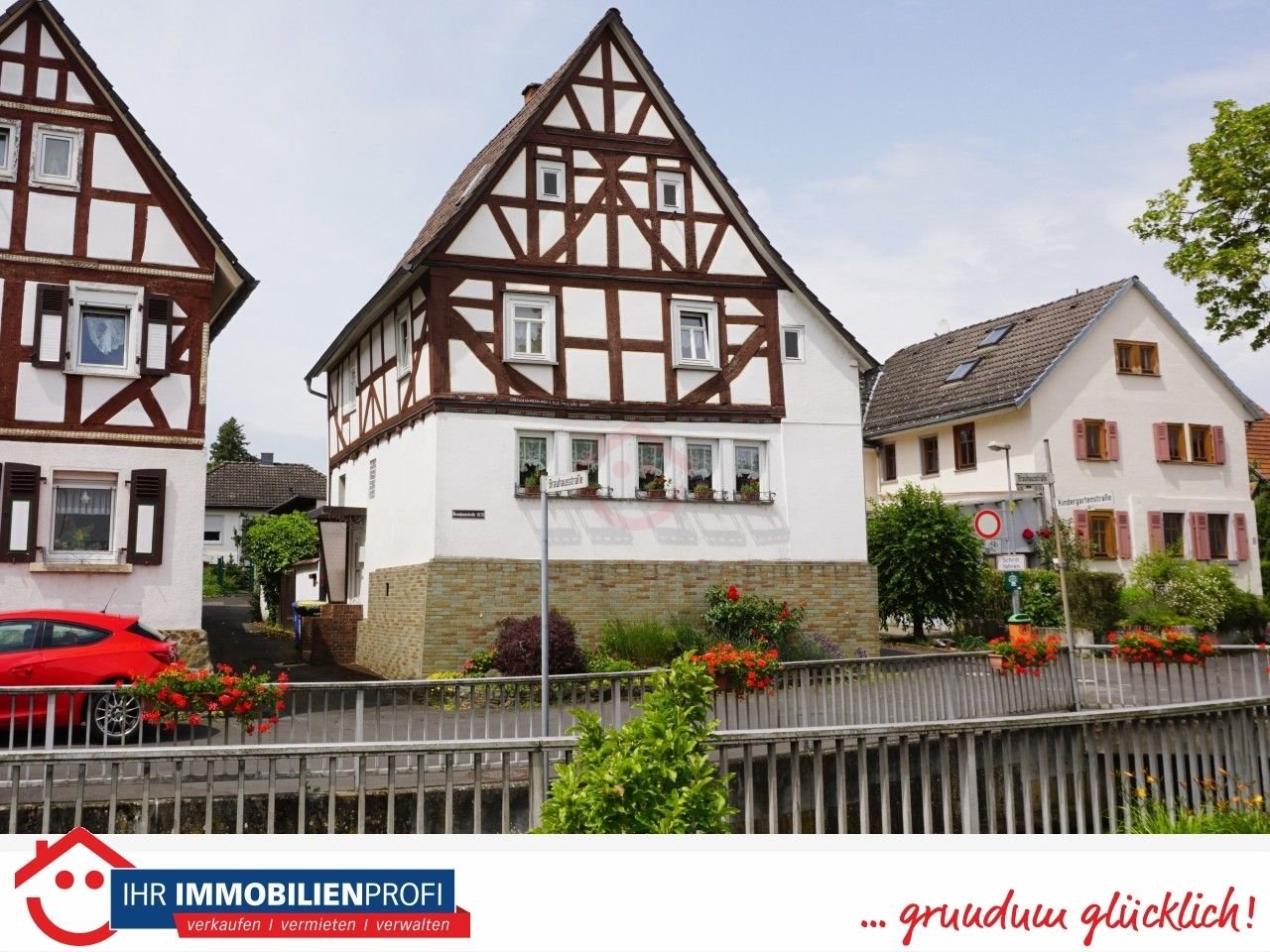 Einfamilienhaus zum Kauf 229.000 € 6 Zimmer 140 m²<br/>Wohnfläche 214 m²<br/>Grundstück Heuchelheim Heuchelheim 35452