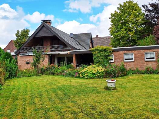 Einfamilienhaus zum Kauf 295.000 € 7 Zimmer 220 m² 884 m² Grundstück frei ab sofort Rinkerode Drensteinfurt 48317