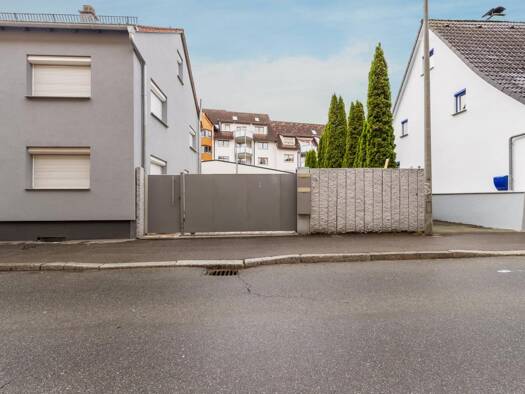 Mehrfamilienhaus zum Kauf 459.000 € 4 Zimmer 165 m² Schwenningen Villingen-Schwenningen 78054