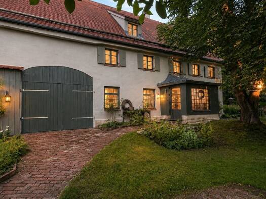 Einfamilienhaus zum Kauf provisionsfrei 1.850.000 € 8 Zimmer 534 m² 40.580 m² Grundstück Gumpenweiler Walkertshofen 86877
