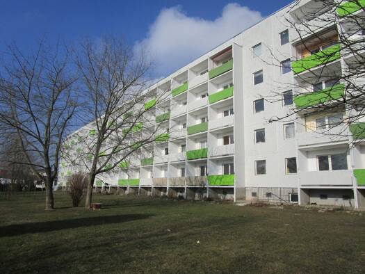Studio zur Miete 210 € 1 Zimmer 28,7 m² 1. Geschoss Bayerische Straße 12 Döbeln 04720