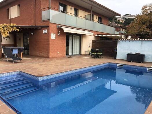 Villa zum Kauf 570.000 € 5 Zimmer 300 m² Sant Pol de Mar 08395