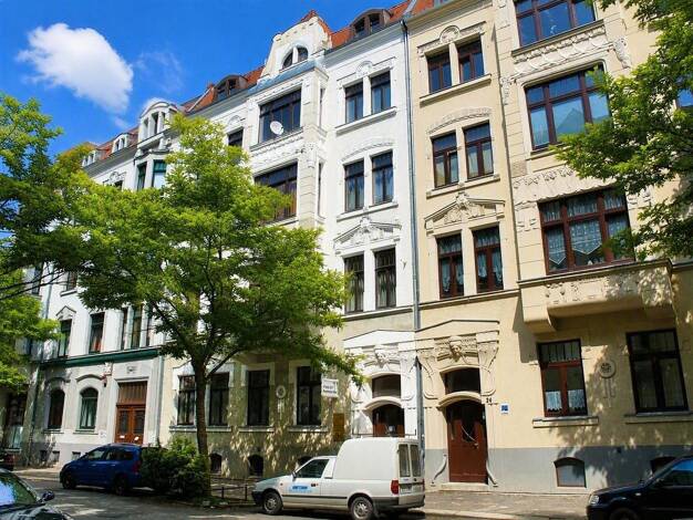 Wohnung zum Kauf 59.000 € 2 Zimmer 62,3 m² 4. Geschoss Poetenweg 26 Innenstadt Zwickau 08056