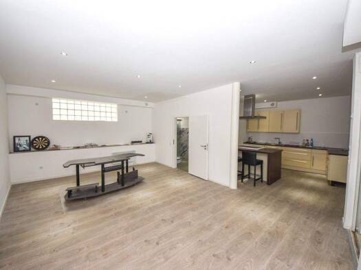 Laden zur Miete 500 € 110 m² Verkaufsfläche Babenhausen 64832