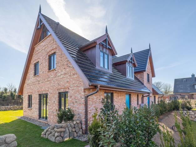 Haus zum Kauf - Erstbezug 1.995.000 € 6 Zimmer 172 m² 1.466 m² Grundstück Tinnum Sylt 25980