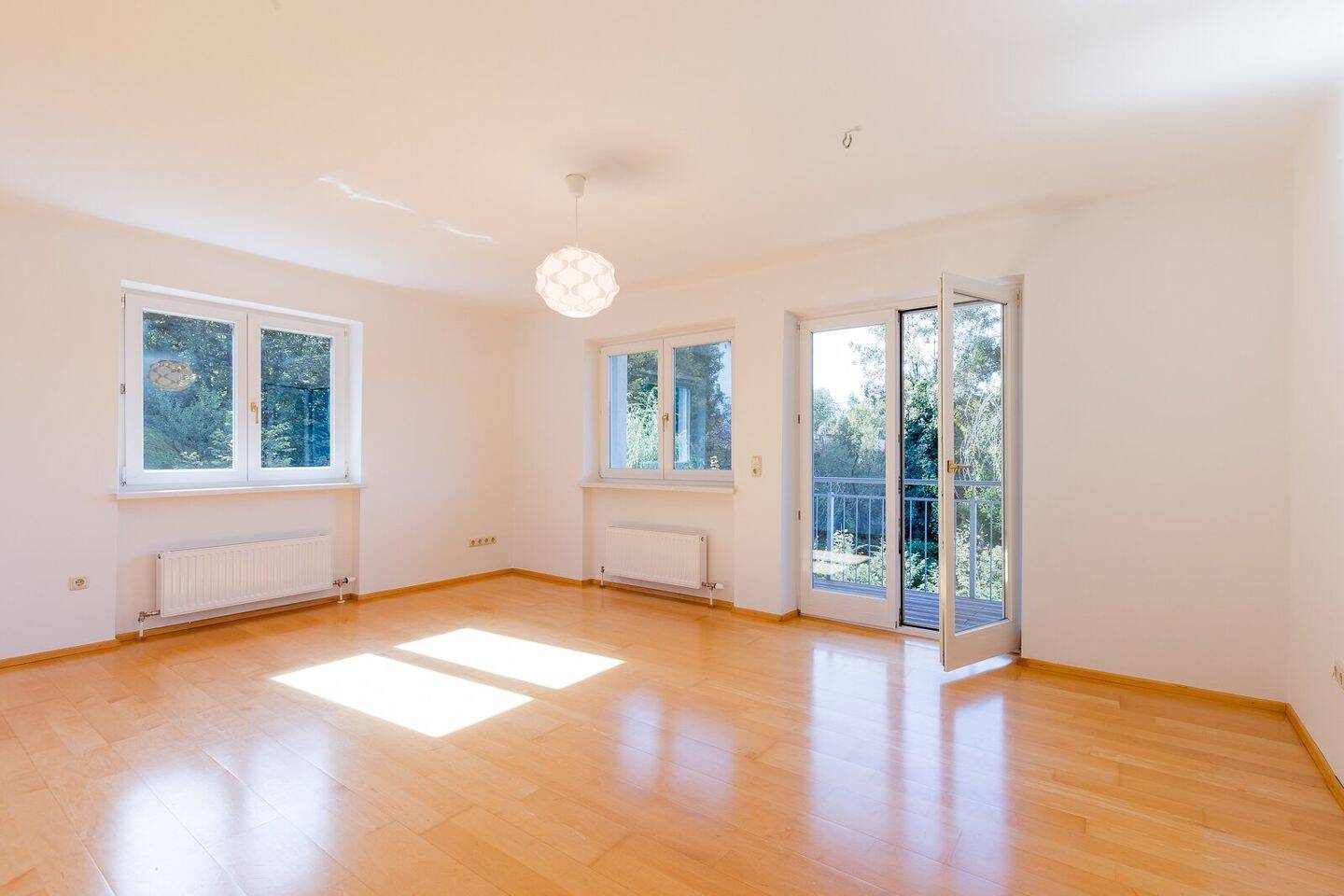 Einfamilienhaus zur Miete - Mehr