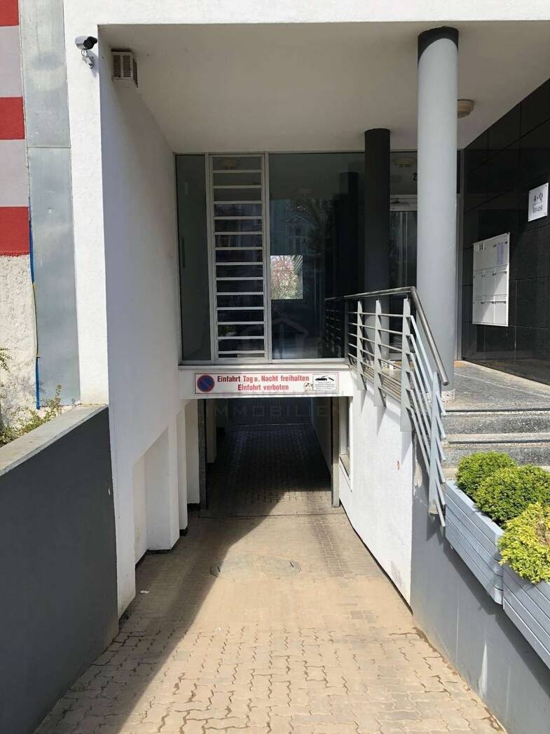 Tiefgarage zur Miete provisionsfrei 75 € Kröpeliner Tor-Vorstadt Rostock 18057