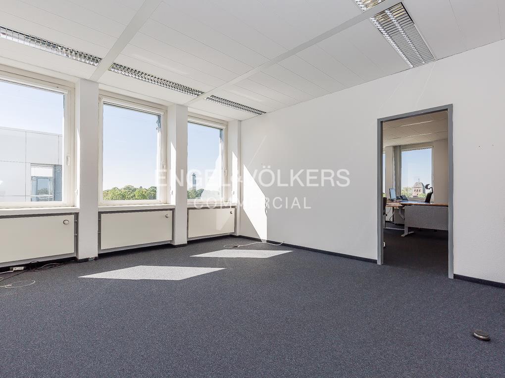 Büro-/Praxisfläche zur Miete 14,50 € 371 m²<br/>Bürofläche ab 371 m²<br/>Teilbarkeit Schönefeld Schönefeld 12529