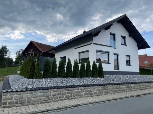 Einfamilienhaus zur Miete 1.800 € 6 Zimmer 150 m² frei ab 01.10.2026 Handlaber Straße 6 Iggensbach Iggensbach 94547