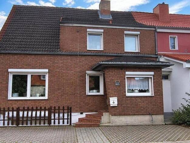 Mehrfamilienhaus zum Kauf provisionsfrei 487.000 € 8 Zimmer 221 m² 400 m² Grundstück Tribseer Siedlung Stralsund 18437