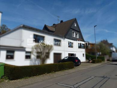Mehrfamilienhaus zum Kauf 319.000 € 7 Zimmer 243 m² 579 m² Grundstück Wipperfürth Wipperfürth 51688
