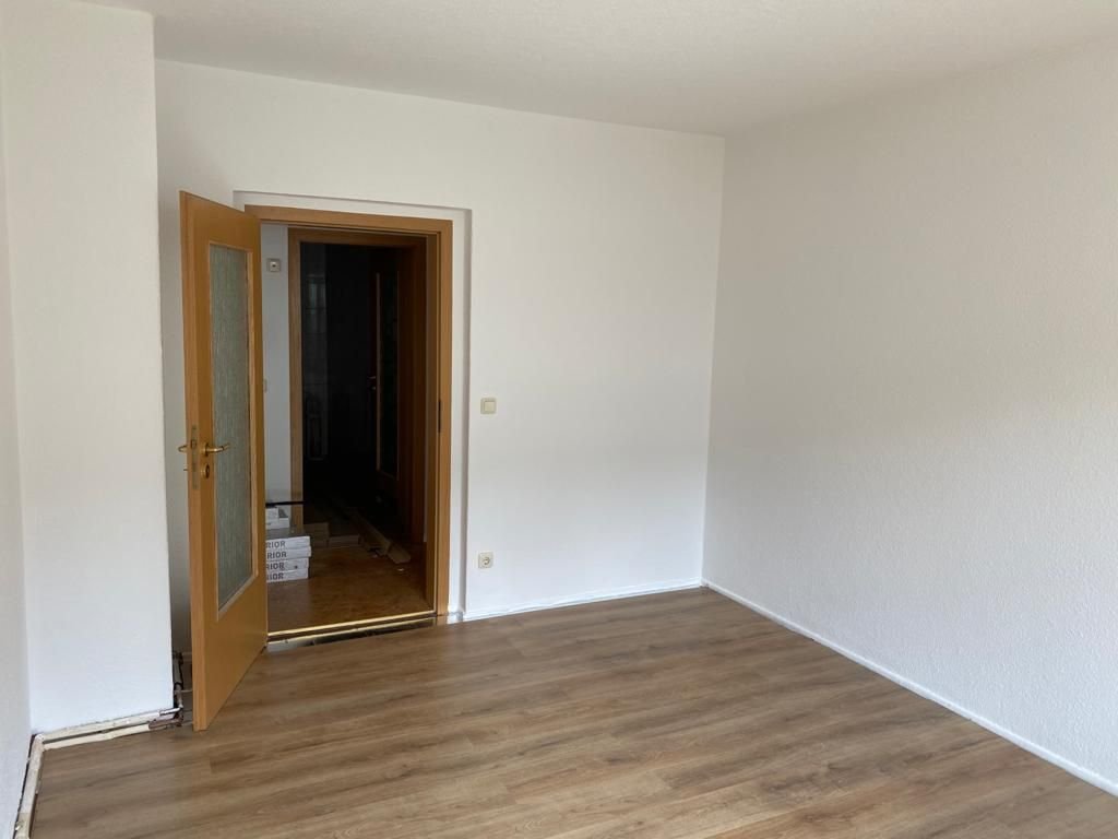 Wohnung zur Miete 490 € 3 Zimmer 70 m²<br/>Wohnfläche 1.<br/>Geschoss Straße des Friedens 3 Könitz Unterwellenborn 07333