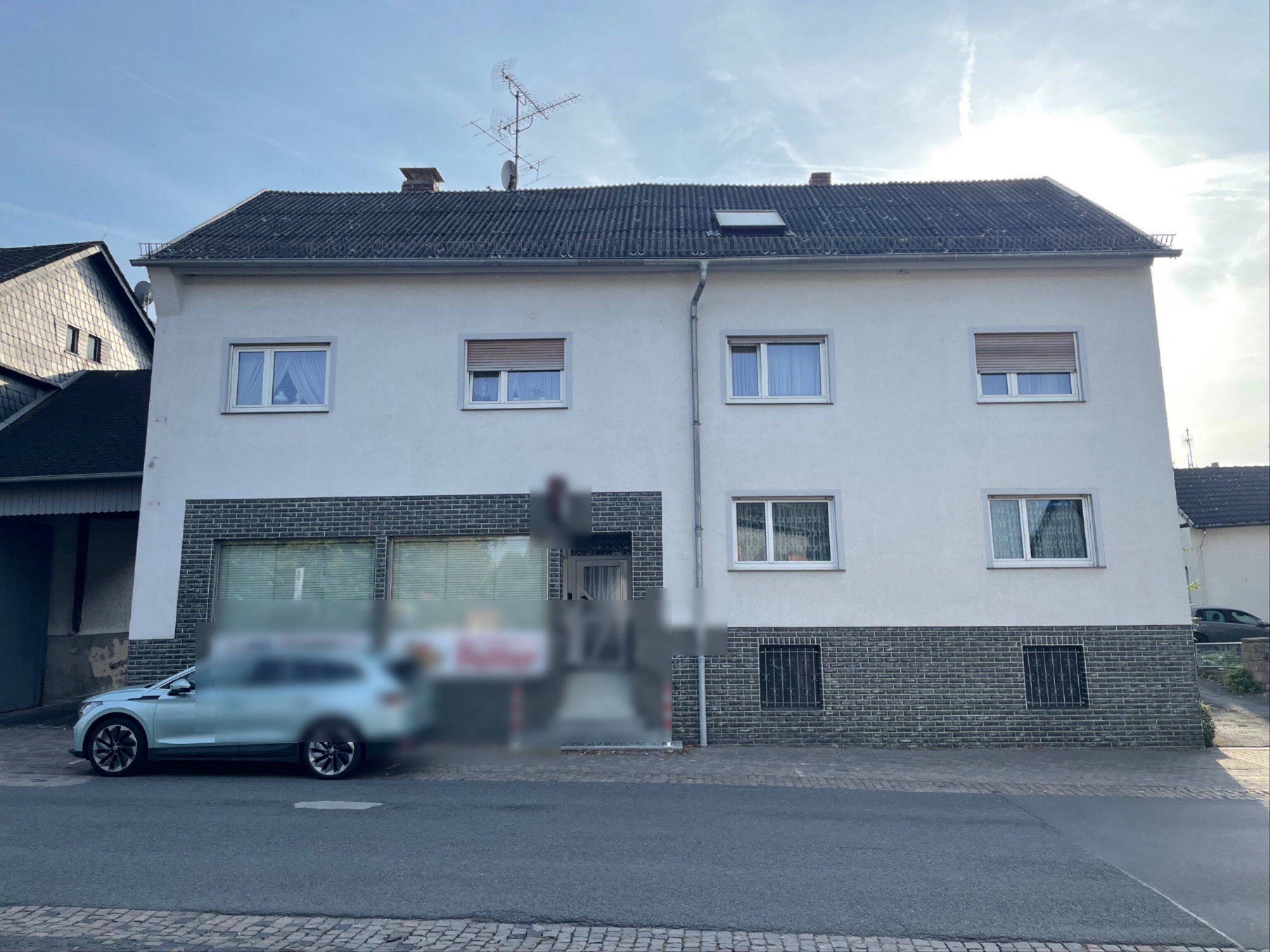 Mehrfamilienhaus zum Kauf 384.000 € 12 Zimmer 221 m²<br/>Wohnfläche 793 m²<br/>Grundstück Breithardt Hohenstein 65329