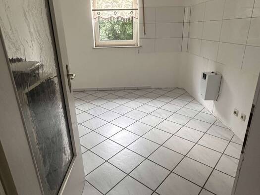 Wohnung zur Miete 860 € 4 Zimmer 120 m² Geschoss 1/1 frei ab sofort Hambach 65582
