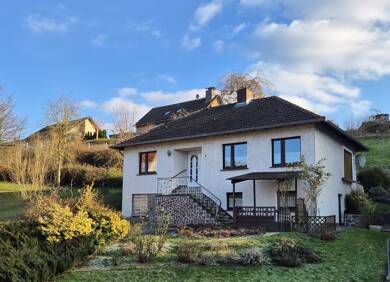Einfamilienhaus zum Kauf 89.000 € 4 Zimmer 90 m² 950 m² Grundstück Bad Karlshafen Bad Karlshafen 34385