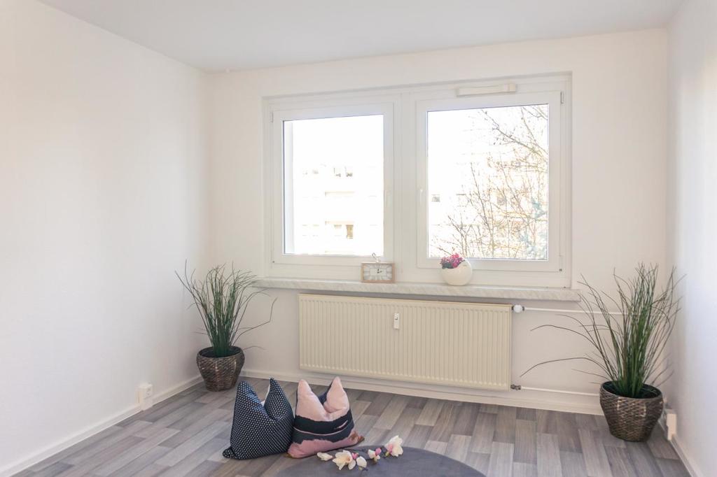 Wohnung zur Miete 315 € 3 Zimmer 56,4 m²<br/>Wohnfläche EG<br/>Geschoss L.-Ebersberger-Str. 19 Gablenz 245 Chemnitz 09127