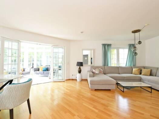 Doppelhaushälfte zur Miete 4.000 € 5,5 Zimmer 258,5 m² 560 m² Grundstück frei ab 01.12.2025 Grünwald 82031