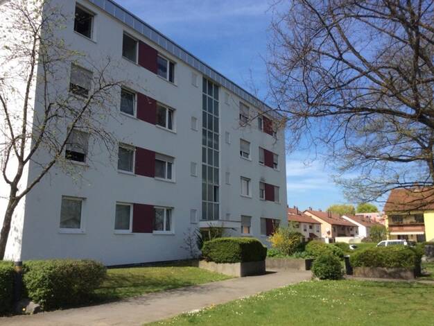 Wohnung zur Miete 1.286 € 5,5 Zimmer 103,7 m² 3. Geschoss frei ab 29.11.2025 Junkersstr. 23 Weingarten 88250