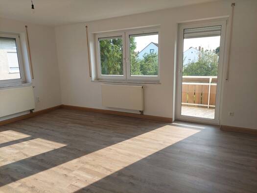 Wohnung zur Miete 850 € 3 Zimmer 73 m² Geschoss 2/3 frei ab 01.11.2025 Ichenhausen 89335