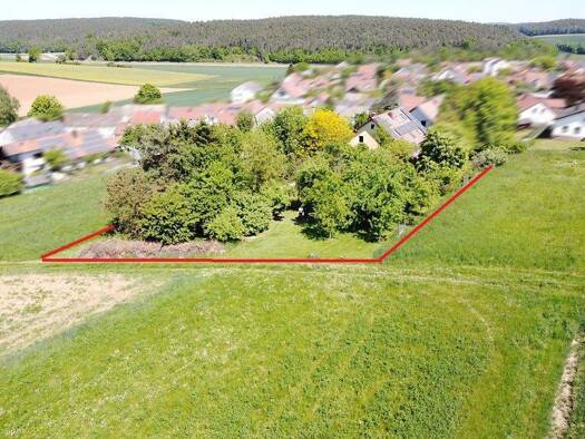 Haus zum Kauf 680.000 € 6 Zimmer 2.125 m² Grundstück Loch Regenstauf 93128