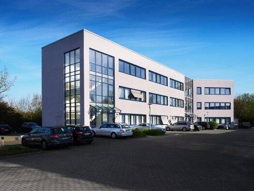 Bürofläche zur Miete 8,50 € 9 Zimmer 303 m² Bürofläche Willicher Damm 143 Uedding Mönchengladbach 41066