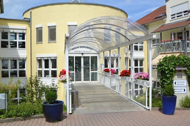 Wohnung zum Kauf 225.000 € 2 Zimmer 43 m²<br/>Wohnfläche 1.<br/>Geschoss Ossweil Ludwigsburg 71640