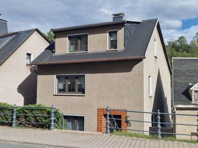 Einfamilienhaus zum Kauf 99.500 € 5 Zimmer 125 m² 90 m² Grundstück Lößnitz Lößnitz 08294