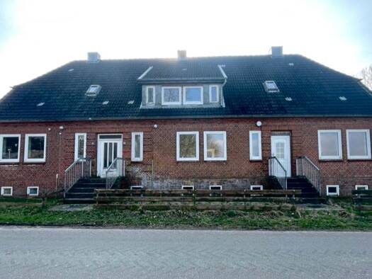 Reihenmittelhaus zum Kauf 160.000 € 6 Zimmer 172 m² 1.320 m² Grundstück Ellhöft 25923