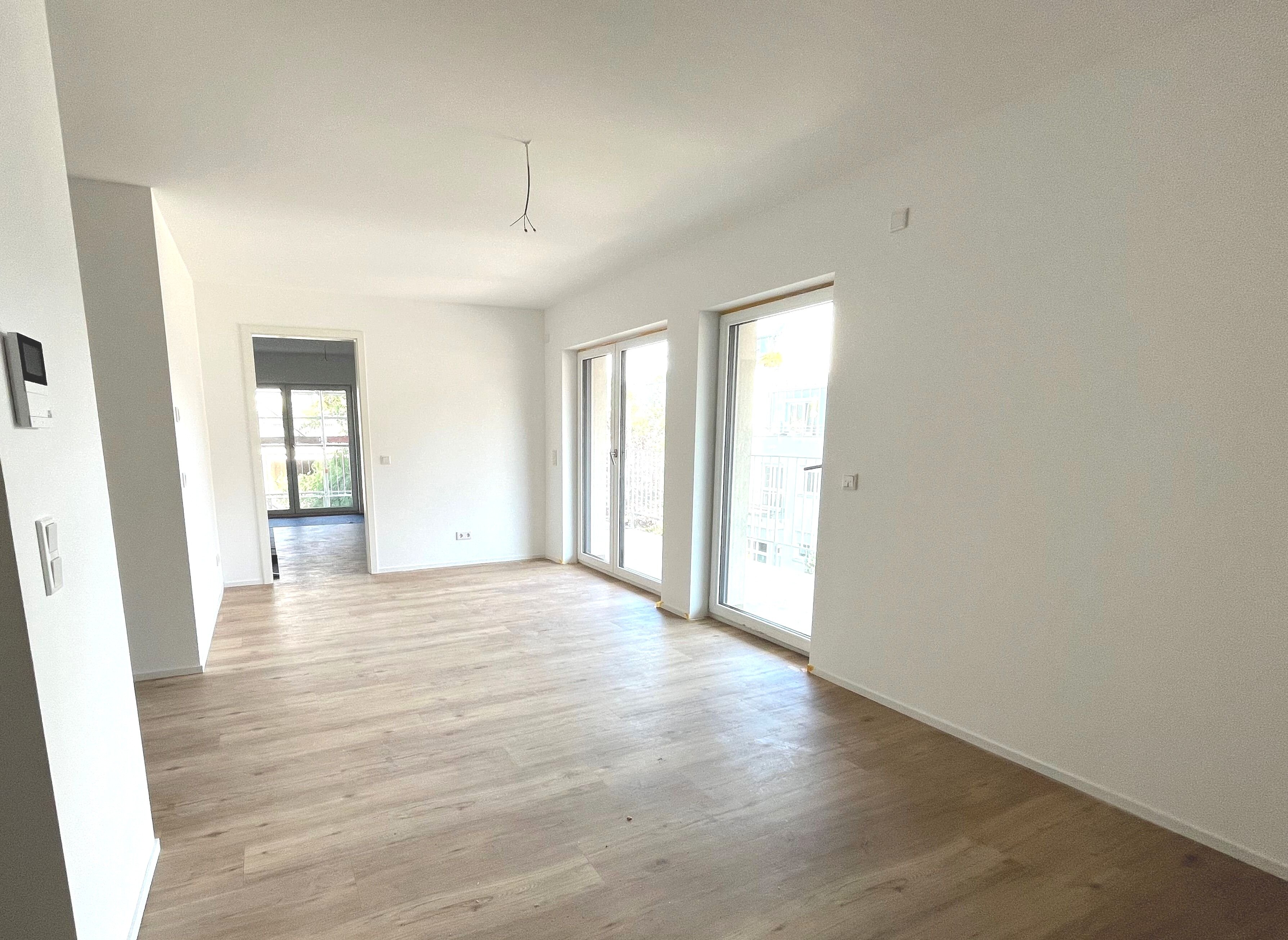 Wohnung zur Miete 1.209 € 2 Zimmer 70 m²<br/>Wohnfläche 1.<br/>Geschoss ab sofort<br/>Verfügbarkeit Finkenstraße 9 Stadtpark / Stadtgrenze 20 Fürth 90762