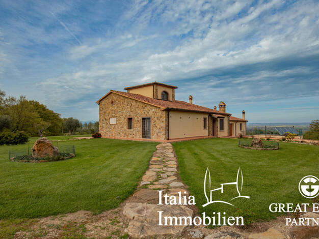 Bauernhaus zum Kauf 1.380.000 € 15 Zimmer 269 m² 903.000 m² Grundstück Manciano 52043