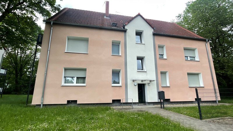 Wohnung zur Miete 549 € 2,5 Zimmer 65,1 m²<br/>Wohnfläche 1.<br/>Geschoss 04.12.2024<br/>Verfügbarkeit Arenbergstr. 70 Karnap Essen 45329