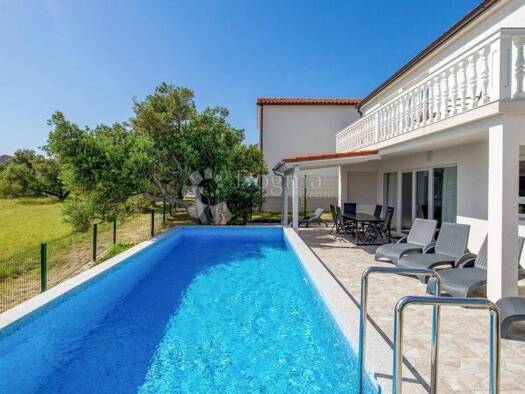 Haus zum Kauf 1.050.000 € 8 Zimmer 306 m² Banjol, Rab Rab