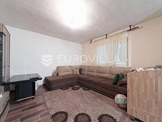 Haus zum Kauf 160.000 € 1 Zimmer 102 m² Bilje Bilje