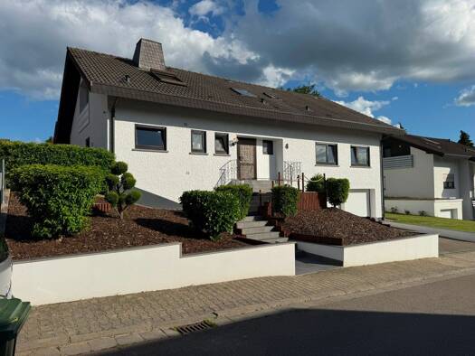 Einfamilienhaus zum Kauf 629.000 € 9 Zimmer 356 m² 820 m² Grundstück frei ab sofort Eschelbach Sinsheim 74889