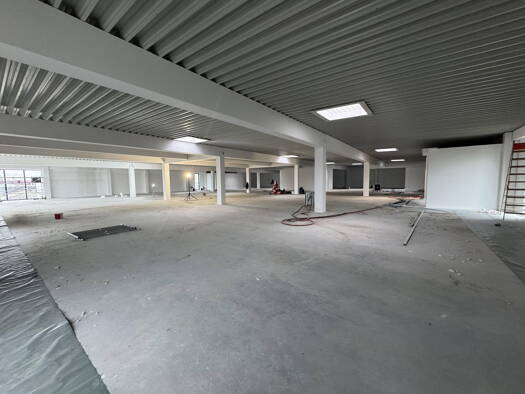 Lagerhalle zur Miete - Erstbezug provisionsfrei 500 € 1.000 m² Lagerfläche Brinckmansdorf Mitte 18055