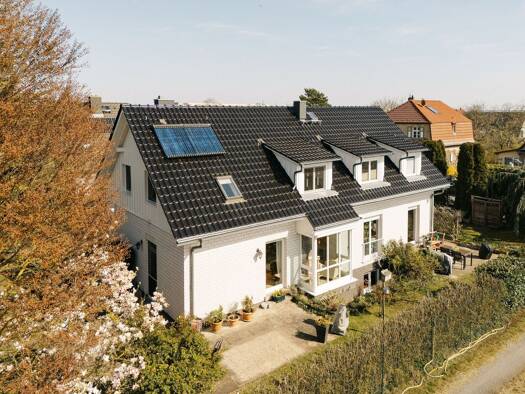Einfamilienhaus zum Kauf 1.150.000 € 9 Zimmer 251 m² 1.100 m² Grundstück Werder (Havel) Werder (Havel) 14542