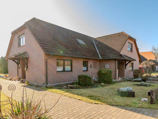 Mehrfamilienhaus zum Kauf 370.000 € 6 Zimmer 255 m² 1.109 m² Grundstück Gartow 29471