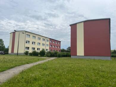 Wohnung zur Miete 613 € 4 Zimmer 76,6 m² 1. Geschoss frei ab sofort Jägerberg 3 Satow Satow 18239