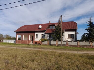 Haus zum Kauf provisionsfrei 182.000 € 8 Zimmer 180 m² 1.587 m² Grundstück Kecskemét nah