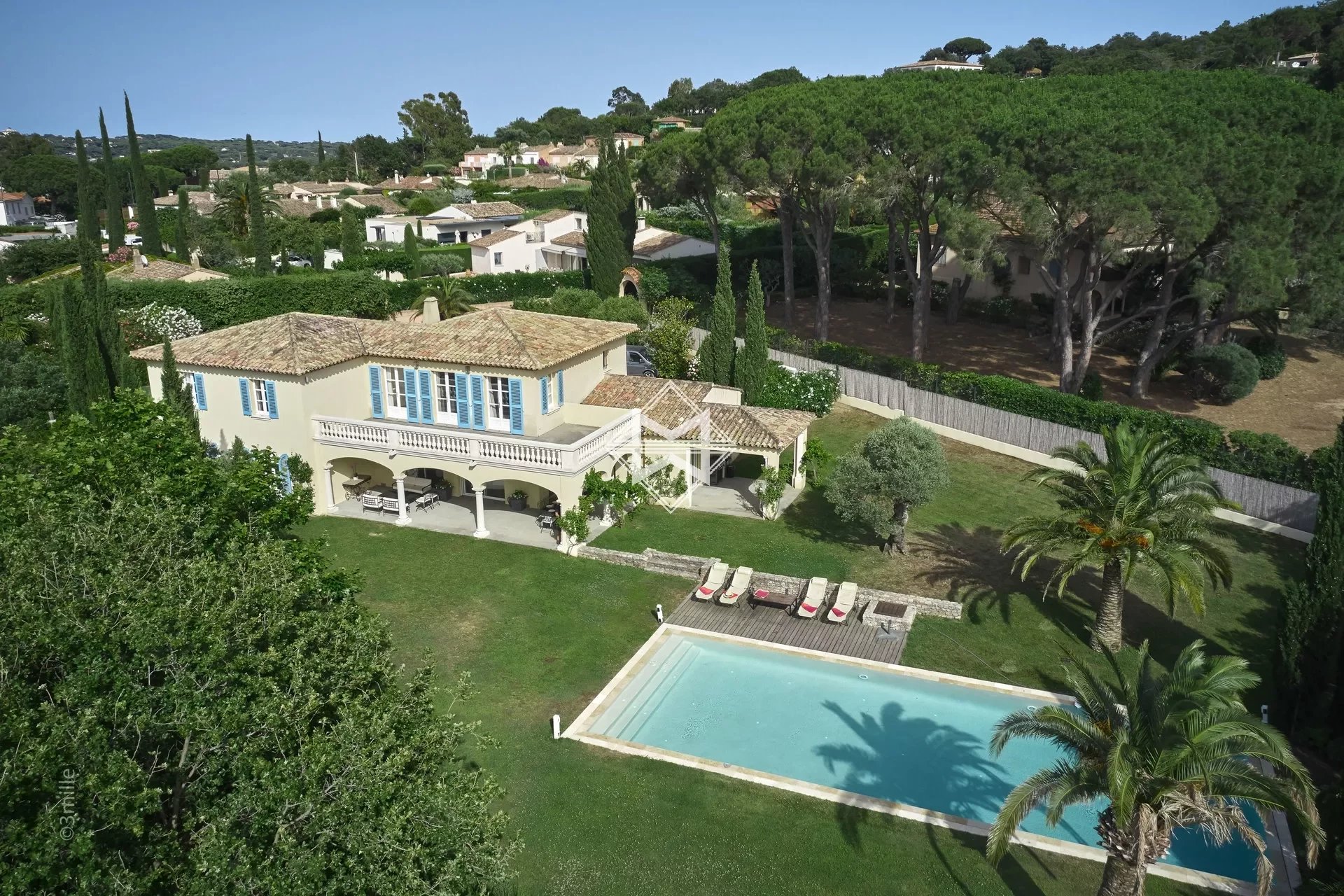 Einfamilienhaus zur Miete provisionsfrei 112.000 € 7 Zimmer 380 m²<br/>Wohnfläche 2.607 m²<br/>Grundstück Zone Est Diffuse Saint-Tropez 83990