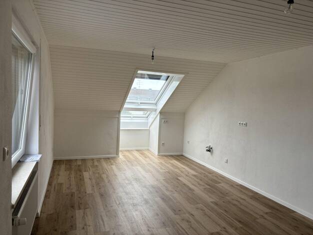 Wohnung zur Miete 430 € 1 Zimmer 33 m² 2. Geschoss Ulrichstraße 12 Stettenhofen Langweid am Lech 86462