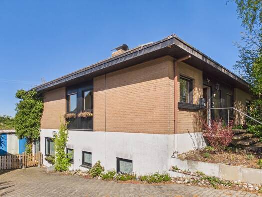 Einfamilienhaus zum Kauf 190.000 € 8 Zimmer 174 m² 706 m² Grundstück Lautenbach Ottweiler 66564