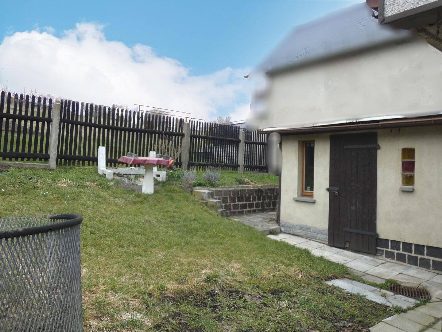 Immobilie in Hirschberg - Handwerkertraum nahe der A9 - Doppelhaushälfte mit Werkstatt & Garten in Hirschberg/Saale OT Göritz - Bild 3