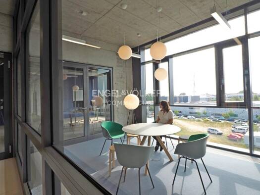 Büro zur Miete 18 € 679 m² Bürofläche teilbar ab 679 m² Adlershof Berlin 12489