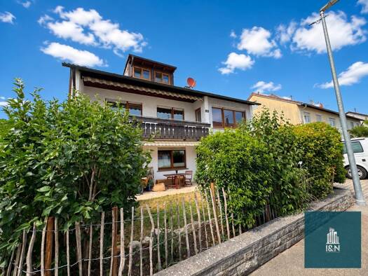 Einfamilienhaus zum Kauf 649.000 € 9 Zimmer 217 m² 560 m² Grundstück Erdmannhausen 71729