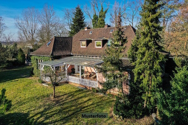 Einfamilienhaus zum Kauf 1.140.000 € 1 Zimmer 248 m²<br/>Wohnfläche 680 m²<br/>Grundstück Auf der Laue Ulm 89081