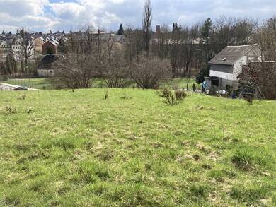 Grundstück zum Kauf 64.900 € 748,7 m² Grundstück frei ab sofort Lengenfeld Lengenfeld 08485
