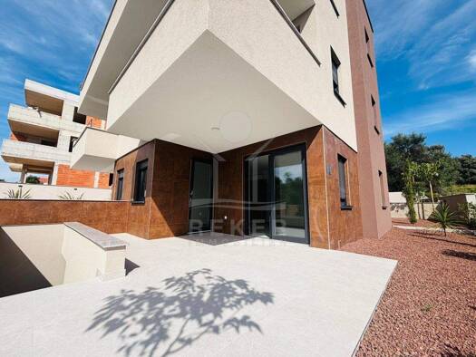 Wohnung zum Kauf - Erstbezug 380.000 € 3 Zimmer 135,1 m² EG Jakišnica 53291