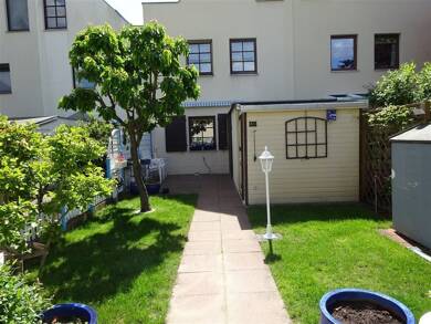 Reihenmittelhaus zum Kauf 544.900 € 6 Zimmer 123 m² 300 m² Grundstück Staaken Berlin 13591